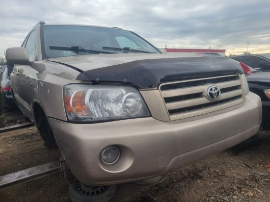 2005 TOYOTA HIGHLANDER
