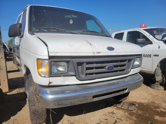 2002 FORD ECONOLINE