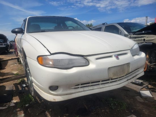 2002 CHEVROLET MONTE CARLO