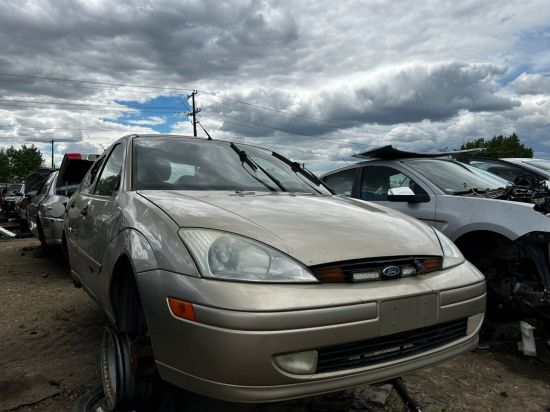 2001 FORD FOCUS