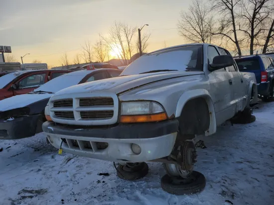 2002 DODGE DAKOTA