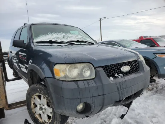 2005 FORD ESCAPE