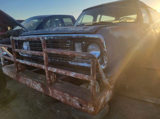 1977 DODGE RAM CHARGER