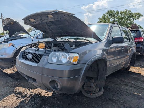 2006 FORD ESCAPE