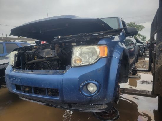 2009 FORD ESCAPE
