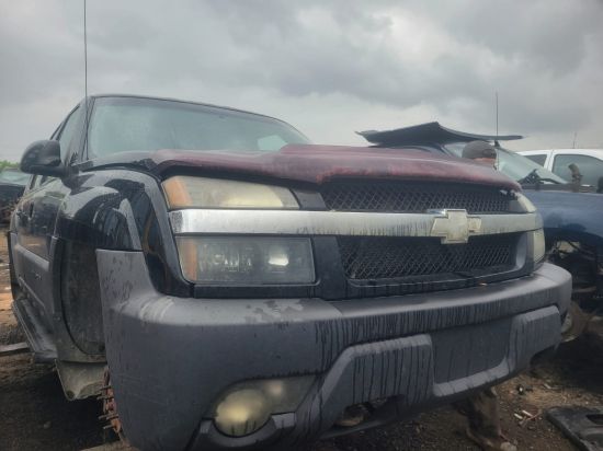 2004 CHEVROLET AVALANCHE