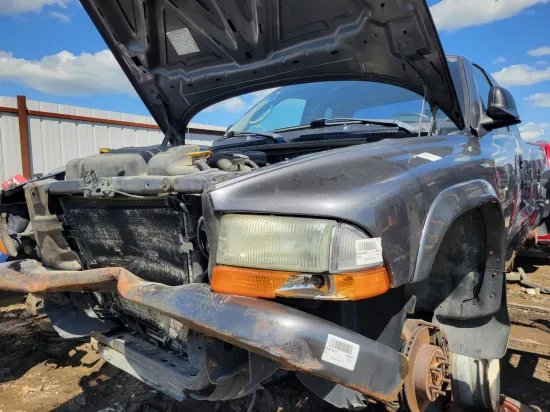 2002 DODGE DAKOTA