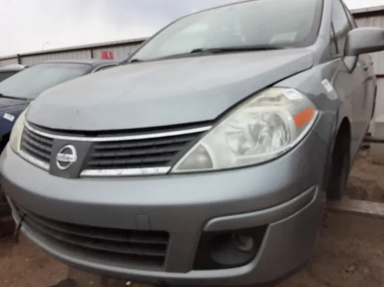 2009 NISSAN VERSA