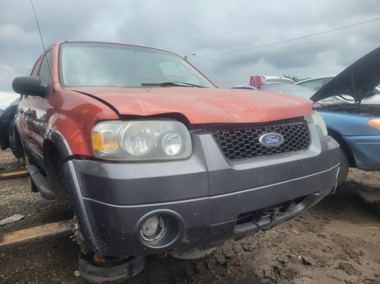 2006 FORD ESCAPE