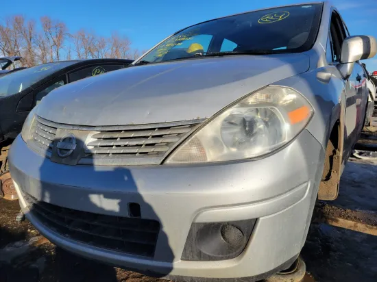 2008 NISSAN VERSA