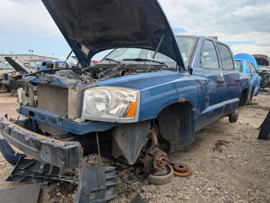 2006 DODGE DAKOTA