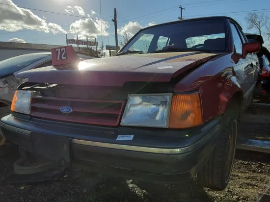 1989 FORD ESCORT