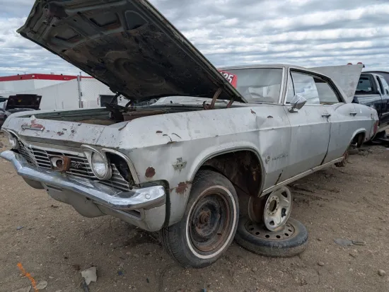 1976 CHEVROLET IMPALA