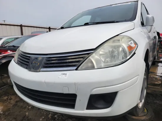 2008 NISSAN VERSA