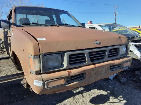 1995 NISSAN PICKUP