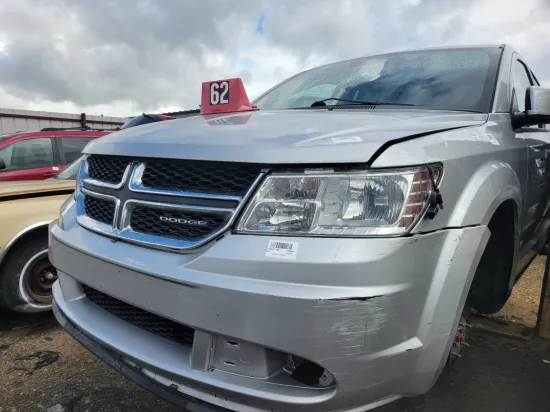 2011 DODGE JOURNEY