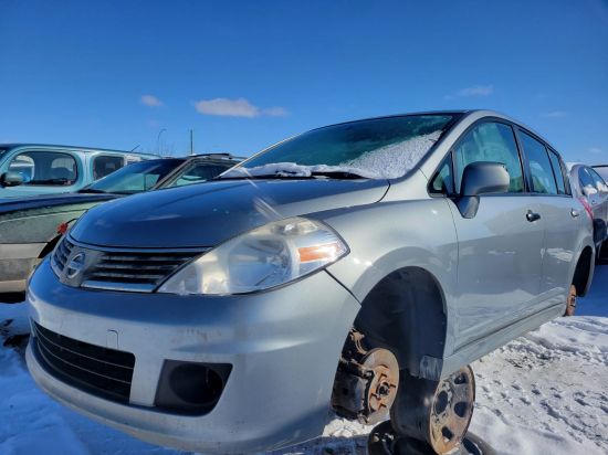 2009 NISSAN VERSA