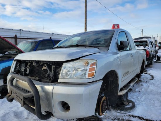 2006 NISSAN TITAN