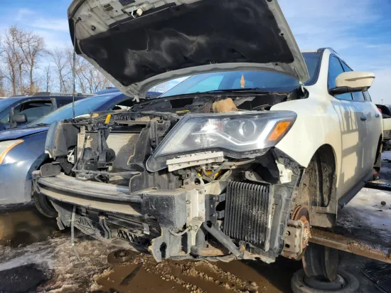 2017 NISSAN PATHFINDER
