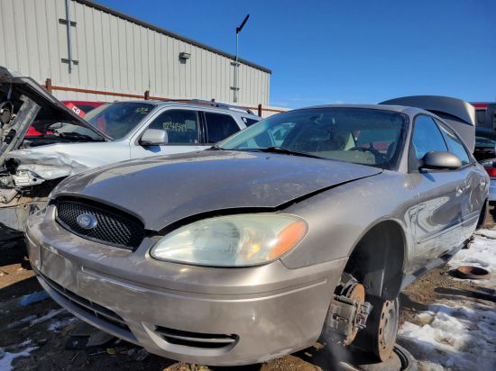 2005 FORD TAURUS