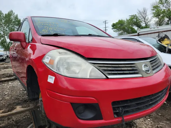 2009 NISSAN VERSA