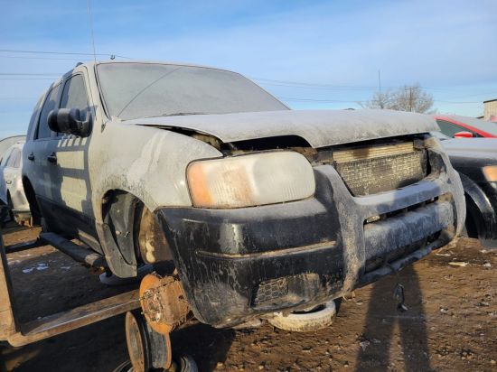 2004 FORD ESCAPE