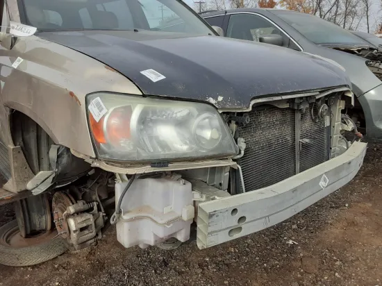 2005 TOYOTA HIGHLANDER