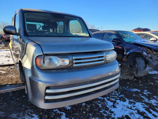 2010 NISSAN CUBE