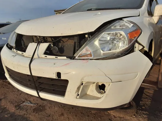 2012 NISSAN VERSA