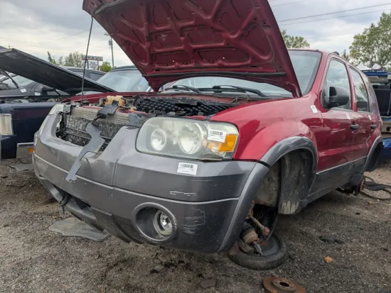 2005 FORD ESCAPE