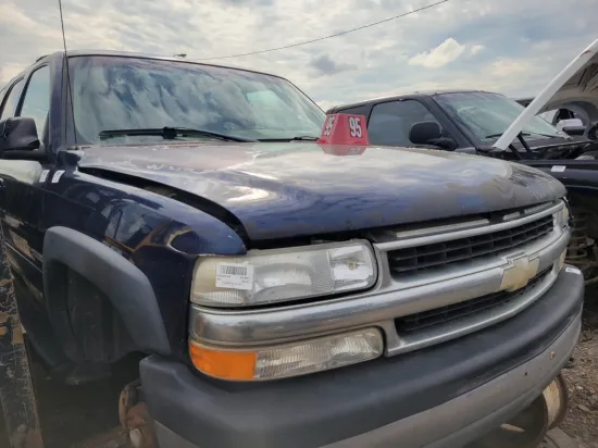 2001 CHEVROLET TAHOE
