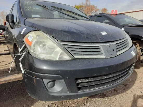 2011 NISSAN VERSA