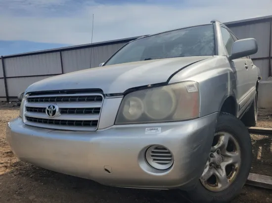 2002 TOYOTA HIGHLANDER