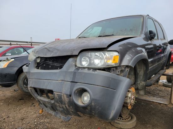 2005 FORD ESCAPE