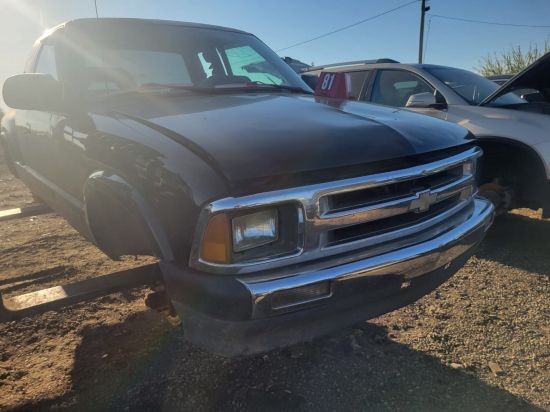 1997 CHEVROLET S10