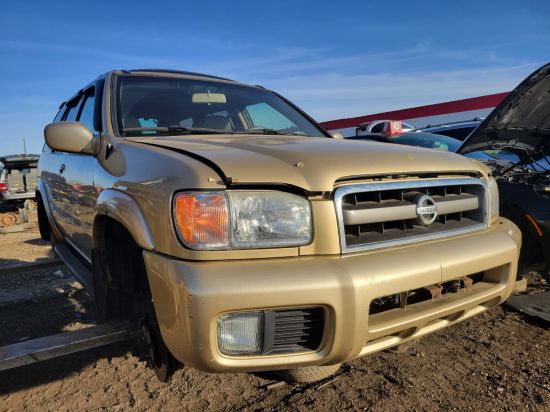 2004 NISSAN PATHFINDER