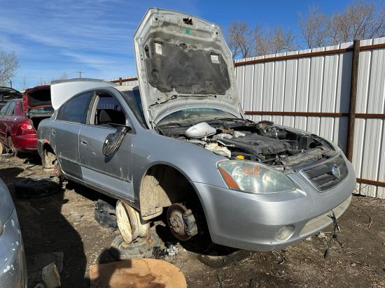 2002 NISSAN ALTIMA