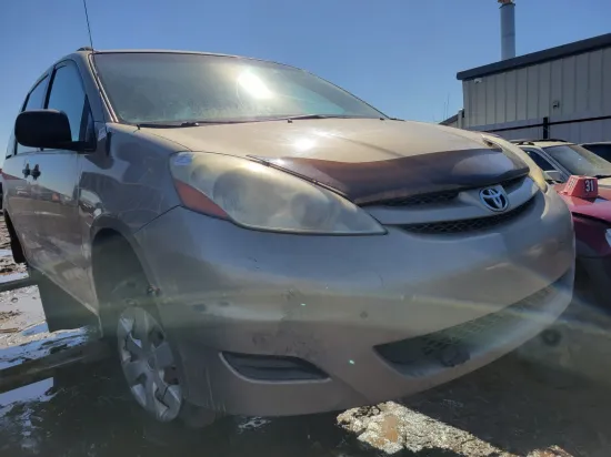 2006 TOYOTA SIENNA