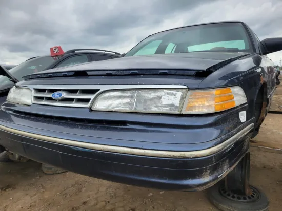 1997 FORD CROWN VICTORIA