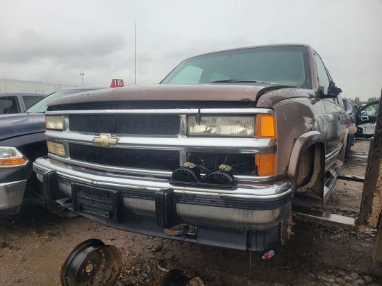 1994 CHEVROLET SUBURBAN