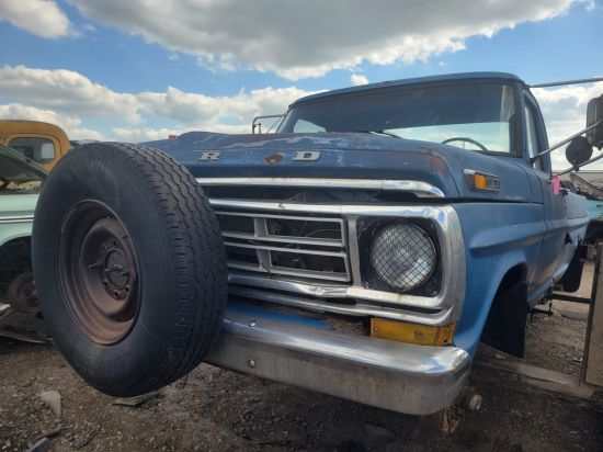 1972 FORD F-250