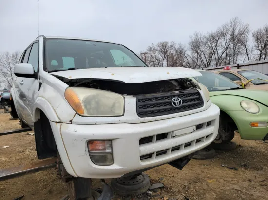 2001 TOYOTA RAV4