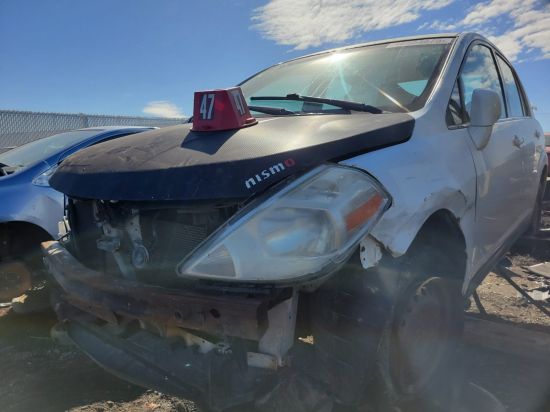2008 NISSAN VERSA