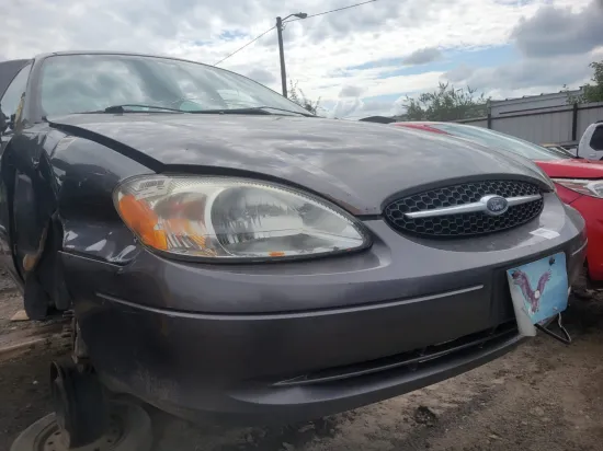 2002 FORD TAURUS